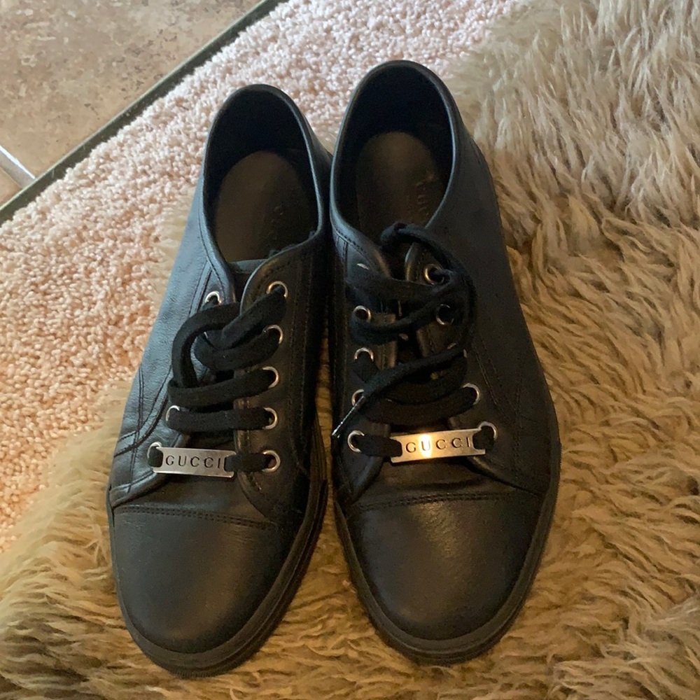 Gucci shoes
